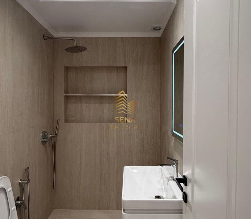 For sale, Studio apartment, 21 Dhjetori, 115,000 Euro