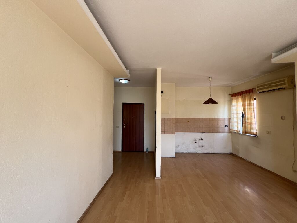 🏡 Apartment 1+1 for Rent on Kosovarëve Street ✨🔑