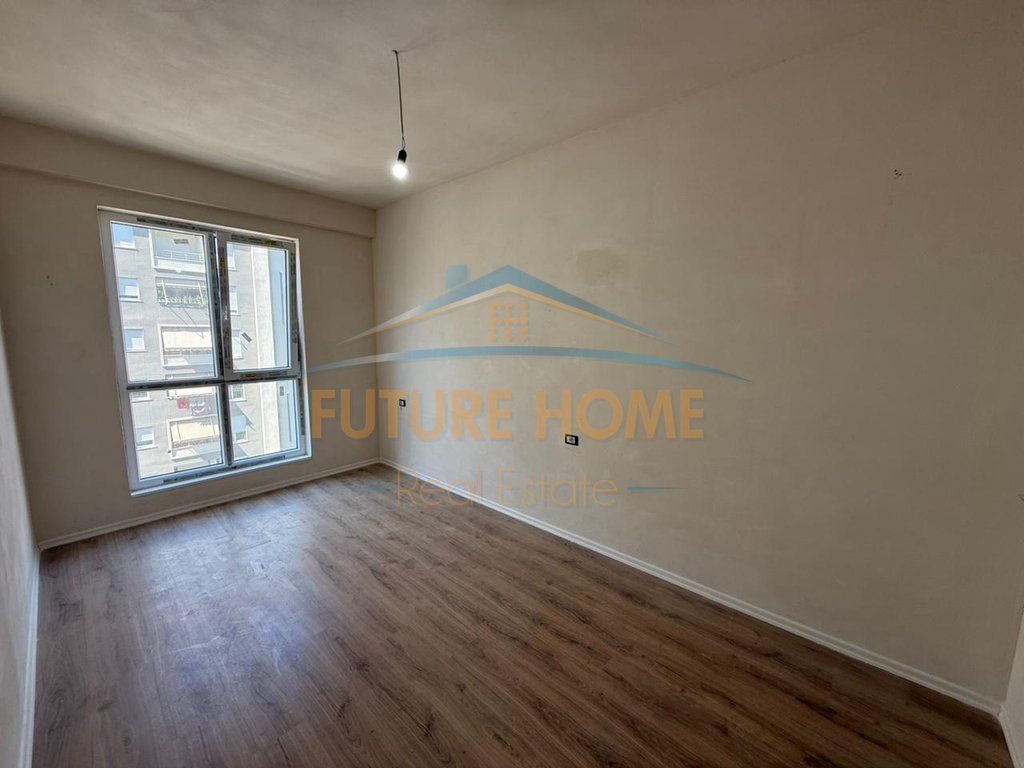 For sale 3+1+2+Storage, Commune of Paris. PRI70913