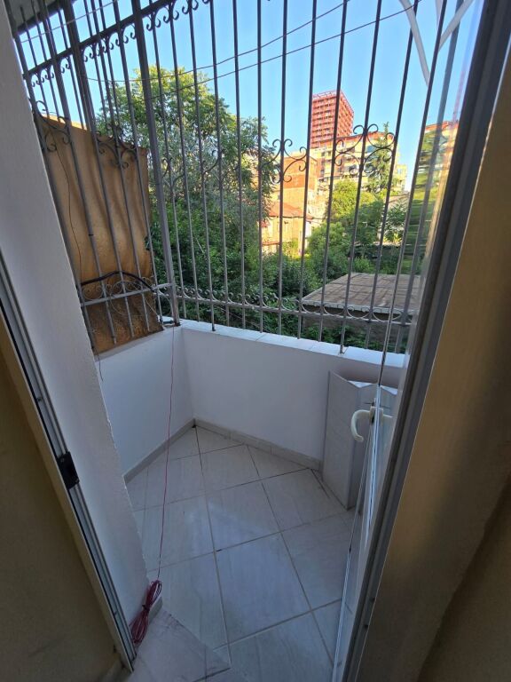 Garsoniere me qera -📍 21 Dhjetori, perballe Inxhinerise se Ndertimit- 480 mije leke