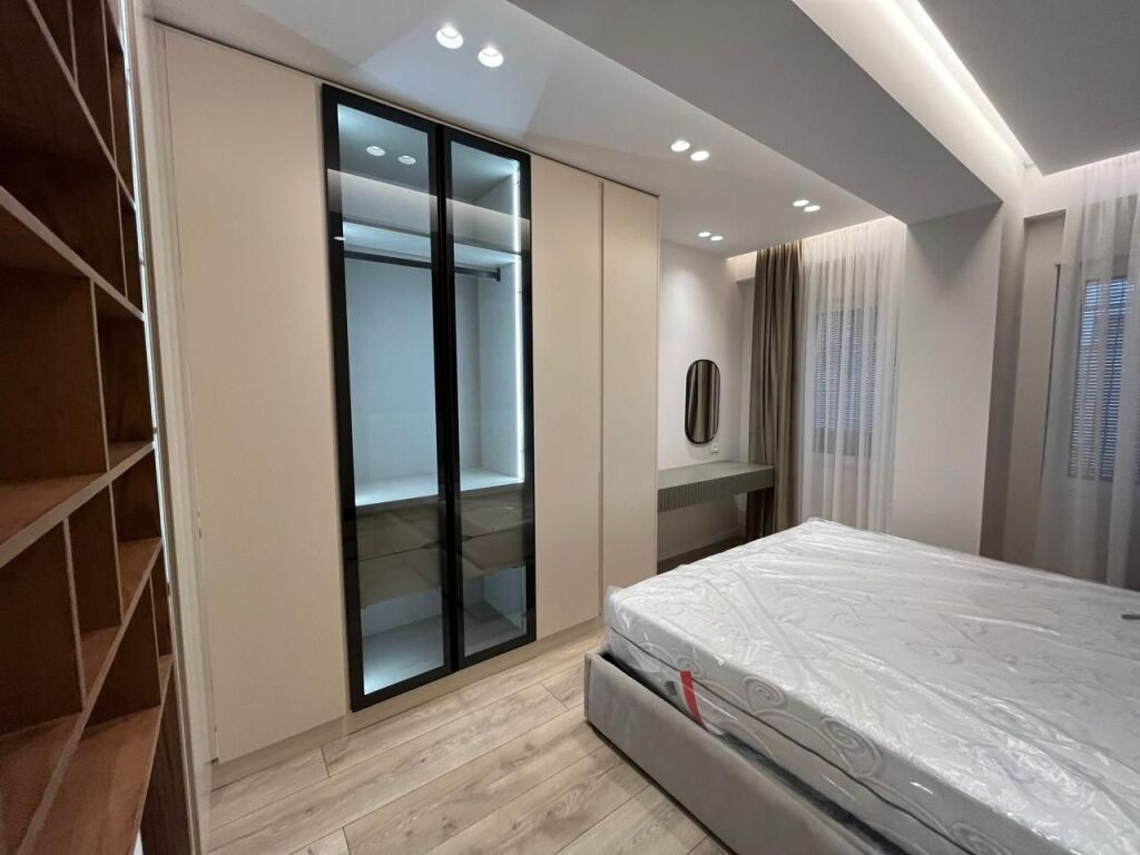 🏡 Apartment 3+1 with Private Yard for Rent in Kodrën e Diellit 2