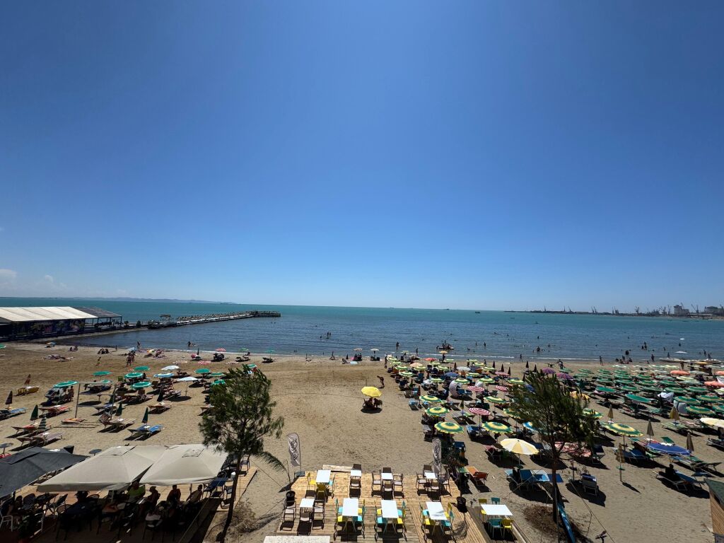 Jepet Apartament me qera 1+1 pamje ballore deti