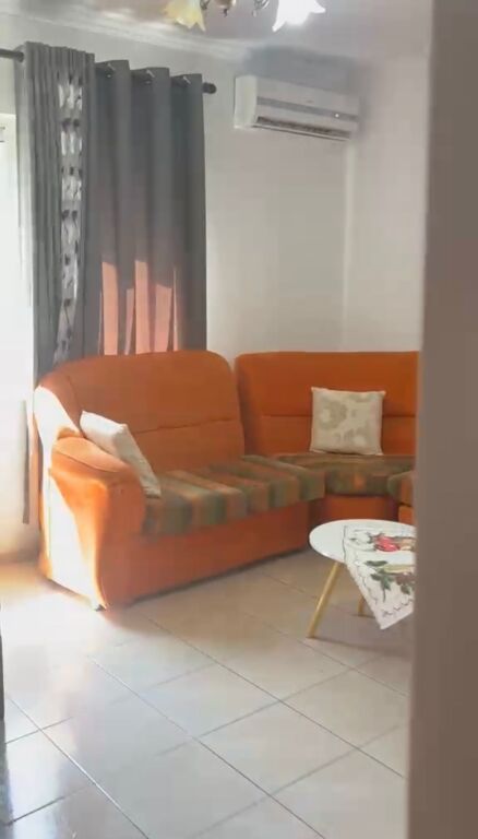 2+1 apartment for rent at Gjon Buzuku School in Kinostudio