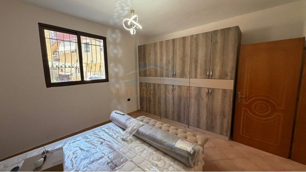 Shitet, Apartament 1+1, Ali Demi, Tirane