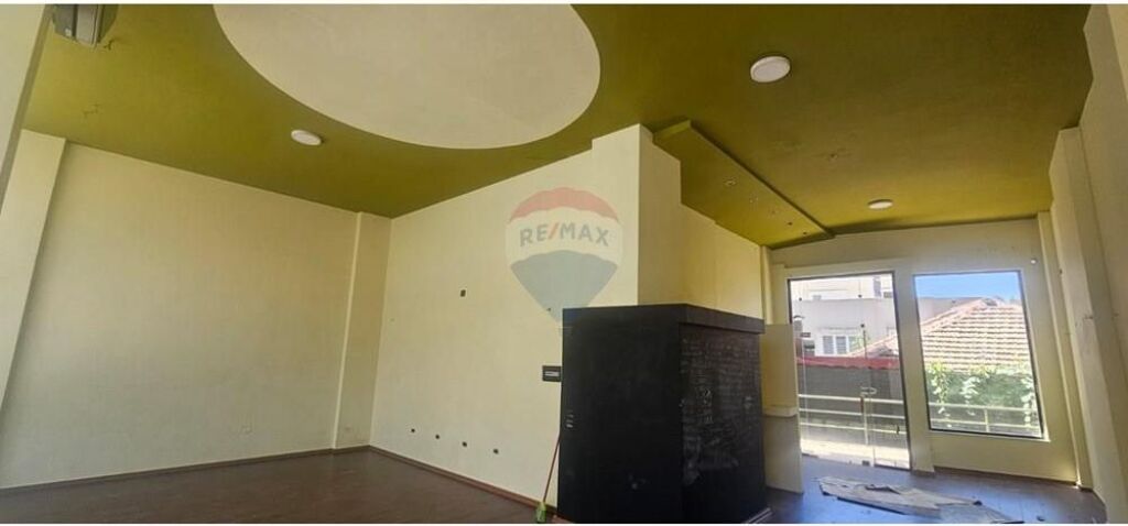 Negozio - In Affitto - Via Budi, Tirana(ID: 530551001-300)