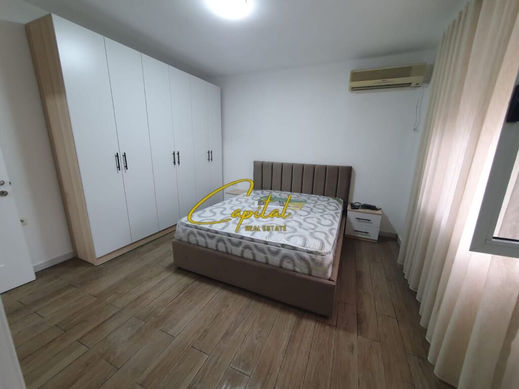 GARSONIERE ME QIRA 40 M2 MOZAIKU I TIRANES 45.000 LEKE