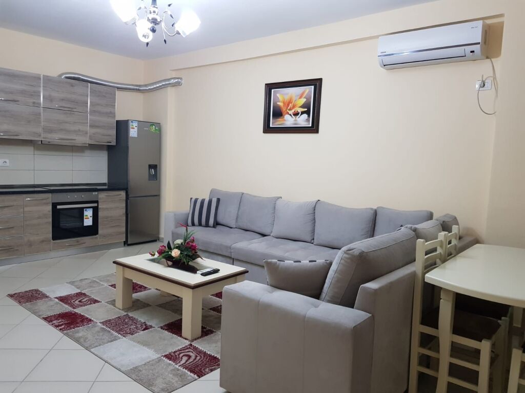 Apartment 1+1 for rent in Astir near Bar Artistit