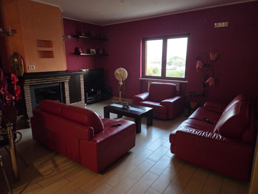 Casa Indipendente in Vendita a Sallmonë, Durazzo