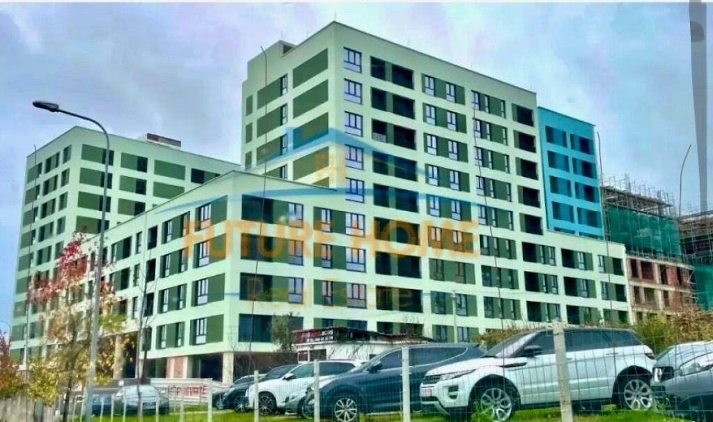 Shitet, Apartament 2+1+2+Post Parkimi "Splendor Residence",Porcelan, Tiranë..
