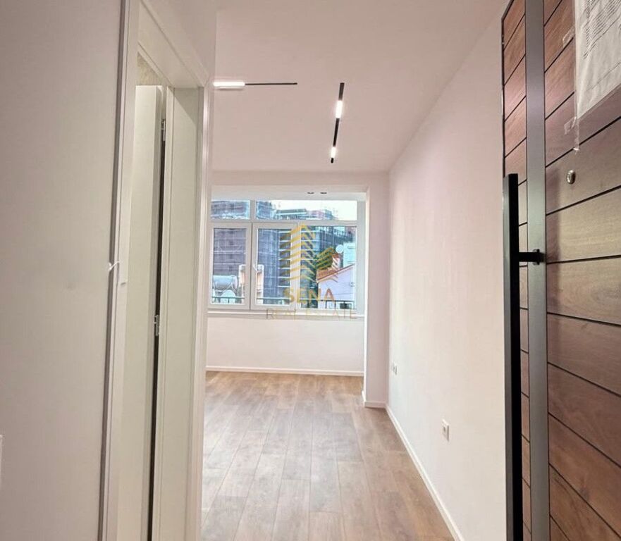 For sale, Studio apartment, 21 Dhjetori, 115,000 Euro