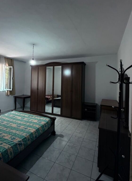 Rent | Shtëpi private 1 + 1 | Zogu i Zi | 400 €/month