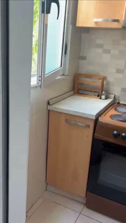 2+1 apartment for rent at Gjon Buzuku School in Kinostudio