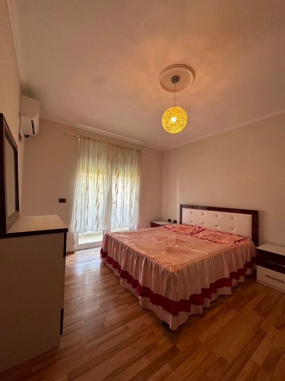 Apartament 2+1 me qera tek Ish Parku!