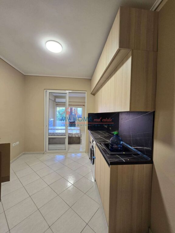 Studio apartment for rent on 21 Dhjetori in Tirana