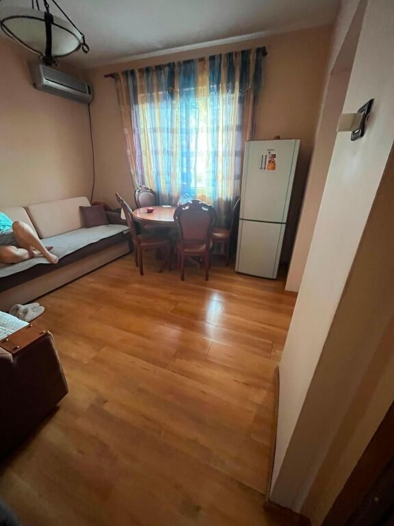 Appartamento 2+1 in affitto a Brryli !