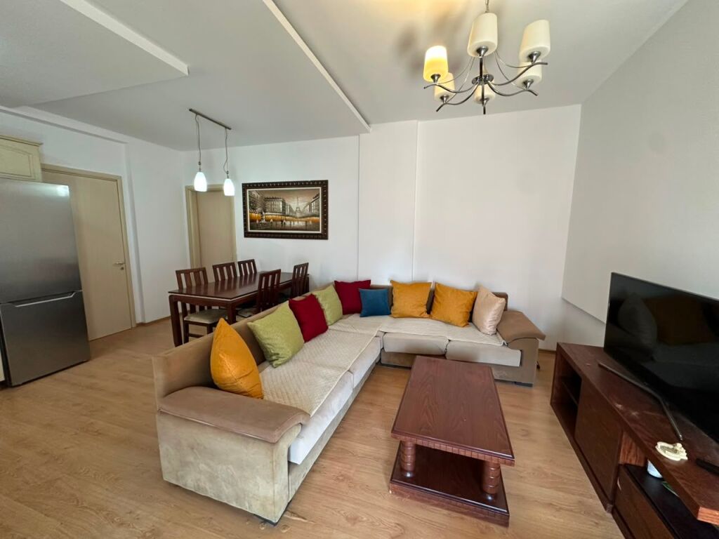 Apartament 2+1 per qira ne Fresk.