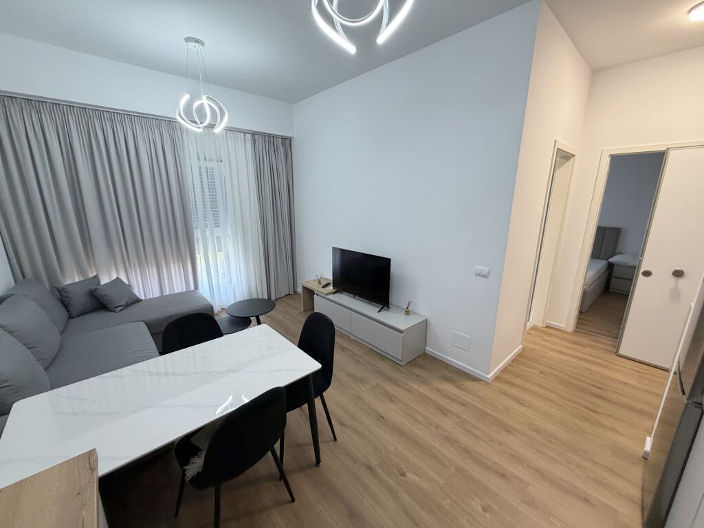 Appartamento 1+1 in affitto Ali Demi 380 mila lek 