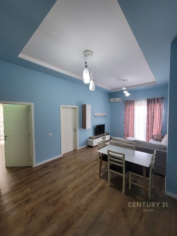 Apartment 2+1 with veranda for rent in Fresk!!
