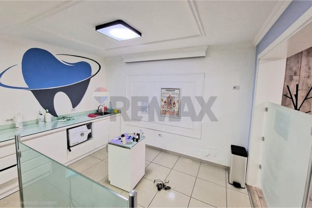 Negozio - In Vendita - Via Myslym Keta, Tirana