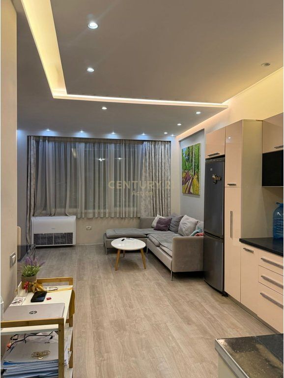 Apartment 2+1 for Rent Pazari i Ri.
