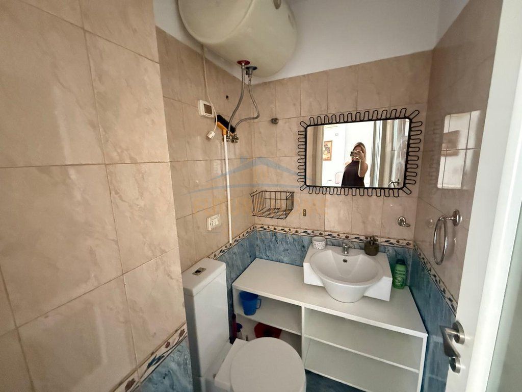 Rent, Apartment 2+1+2, Myslym Shyri, Tirane.