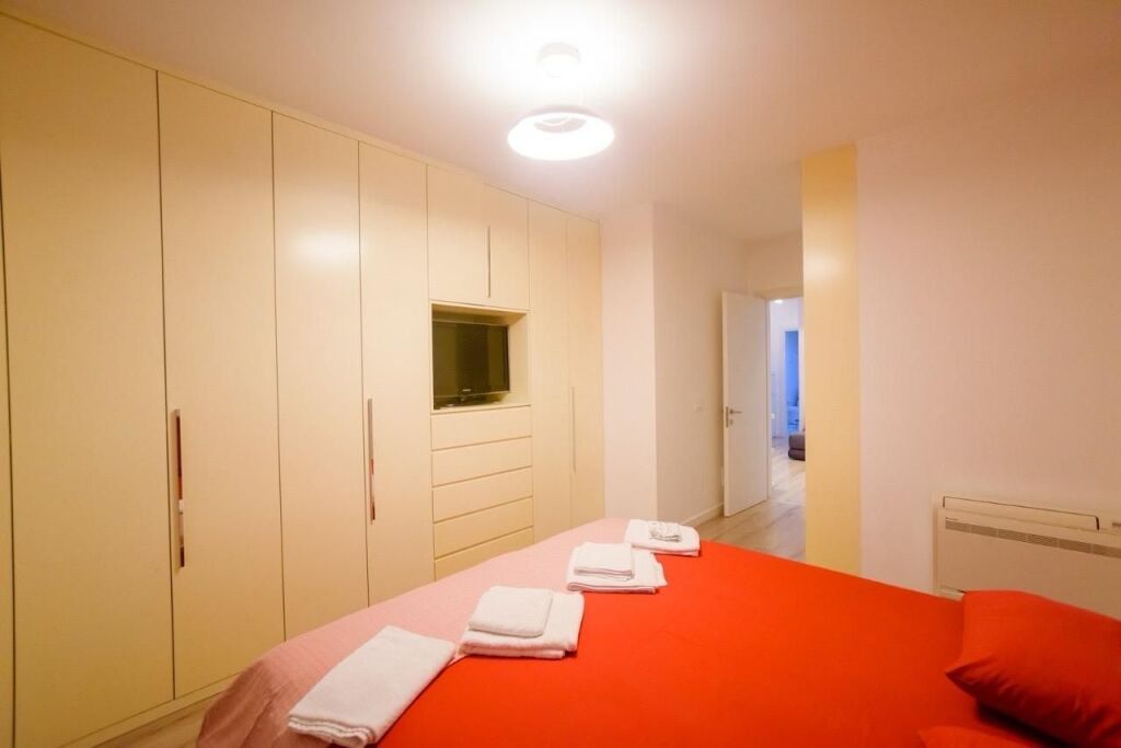 Qera | Apartament 2 + 1 Ministria e Jashtme | 900 €/muaj