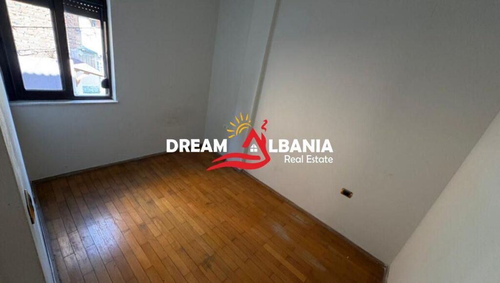 Apartment 2+1 for sale near Venuse in Xhamllik, Tirana  (ID 41212272)