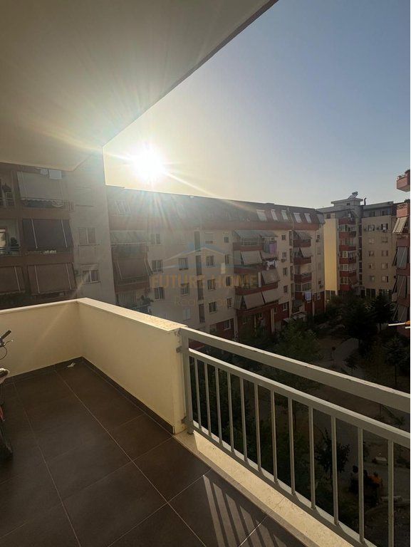 Affitto, Appartamento 3+1+2, Fresk, Tirana