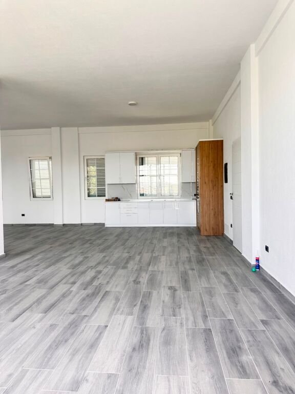 Apartament 4+1 me qera📍Paskuqan