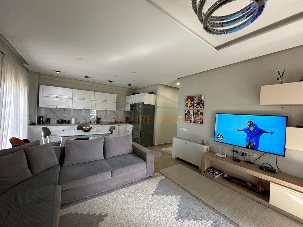 Shitet, Apartament 2+1+2, Green City Residence, Unaza e Re