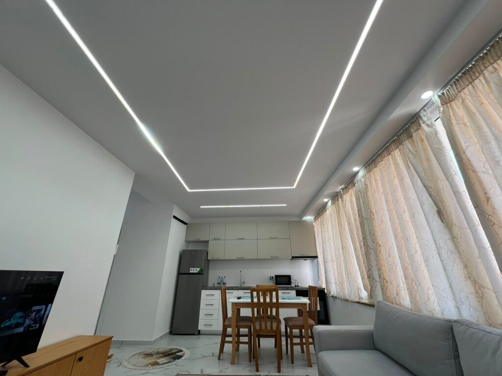 Apartament 1+1 për Shitje – Qendra e Durrësit, pranë Bashkisë
