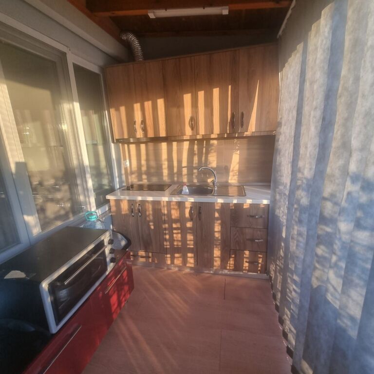 🏡 Studio Apartment for Rent – Mine Peza Street