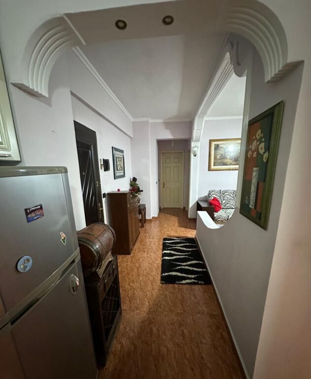 Rent | Apartament 2 + 1 | Rruga e Durrësit | 550 €/month
