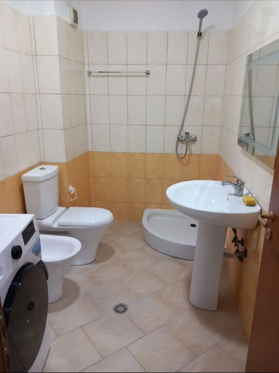 🏡 Apartment 1+1 for Rent – Çabej Buildings, Yzberisht