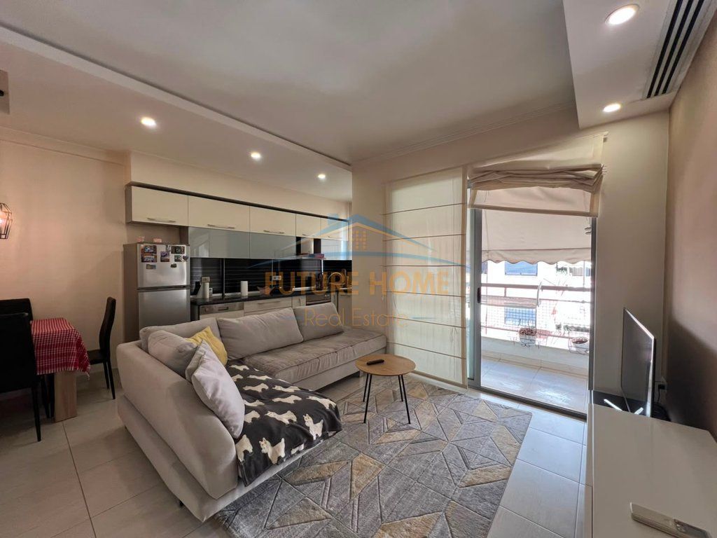 Qera, Apartament 2+1, Unaza e Re, Tiranë