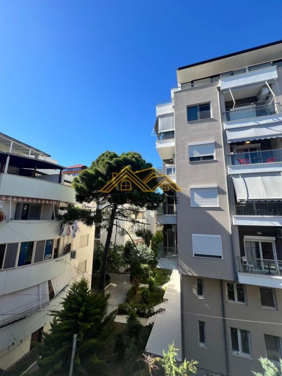SHITET APARTAMENT 1+1 GOLEM.