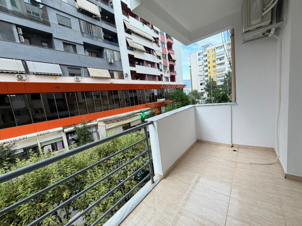 🏡 Apartment 2+1+2 for Sale – Yzberisht, near KMY 💰 Affordable price!  173 million