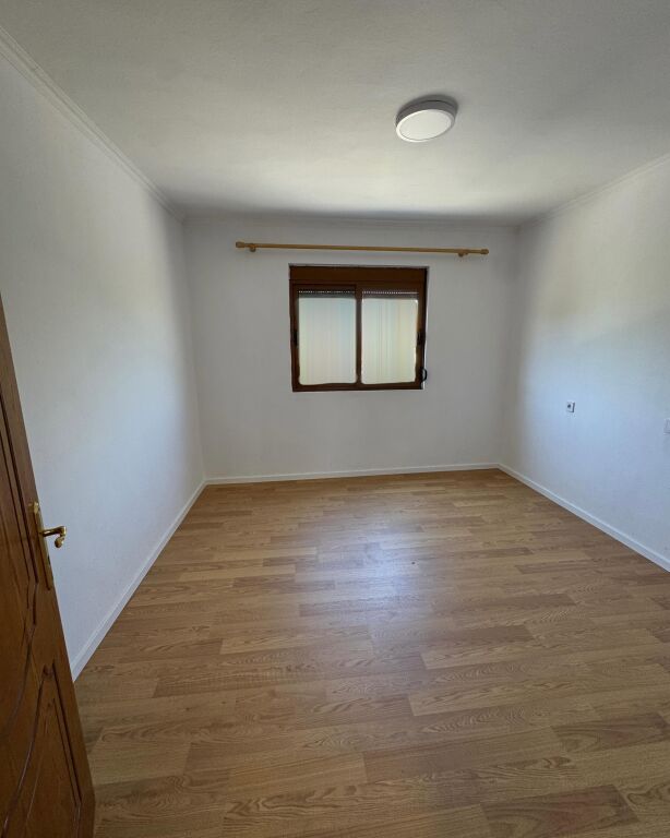 💥Shitet Apartament 1+1 ne Kavaje,prane qendres💥