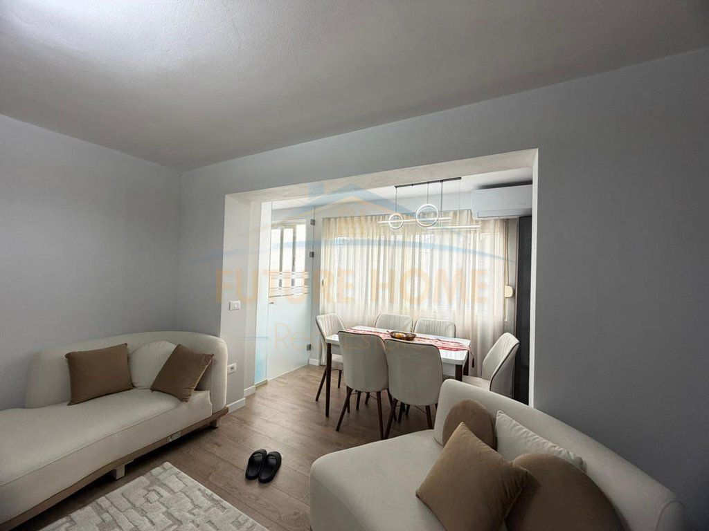 Qera, Apartament 2+1, 21 Dhjetori