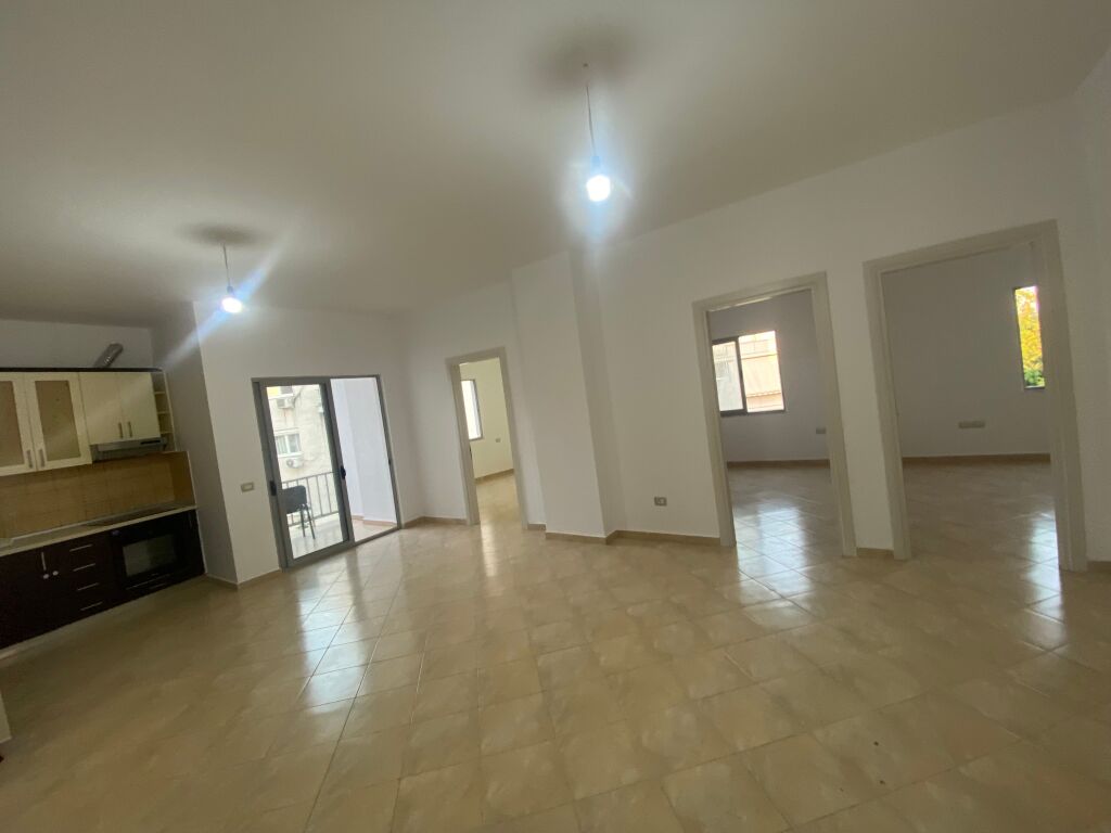 Appartamento 3+1 vuoto in affitto a Fresk !