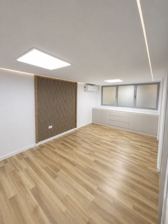BUSINESS PREMISES FOR RENT KAVAJES STREET