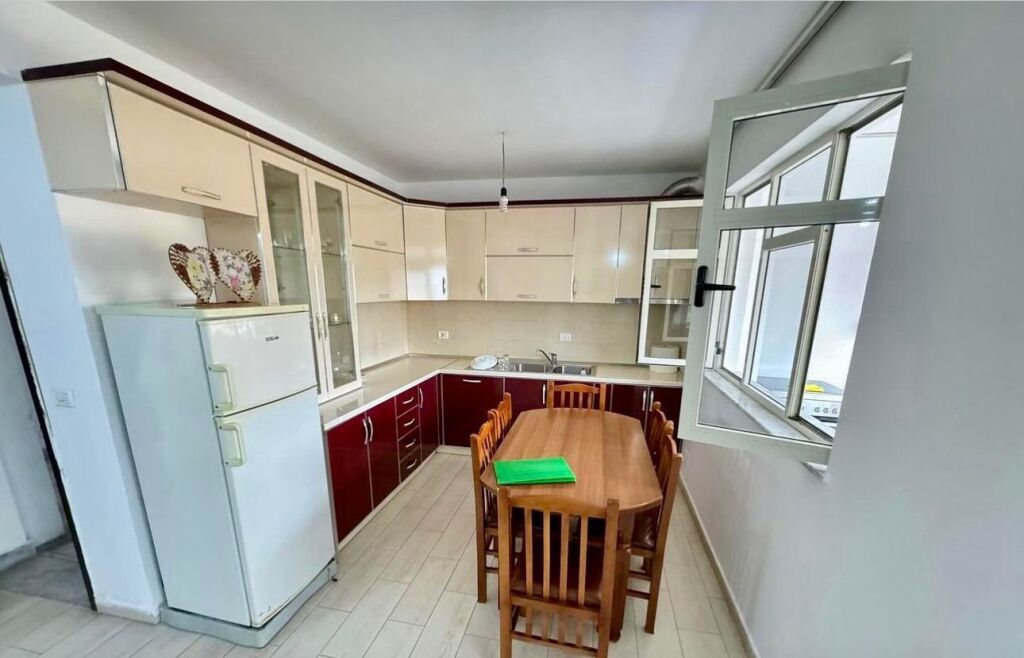 Rent | Apartament 2 + 1 | Kamëz Municipality | 500 €/month