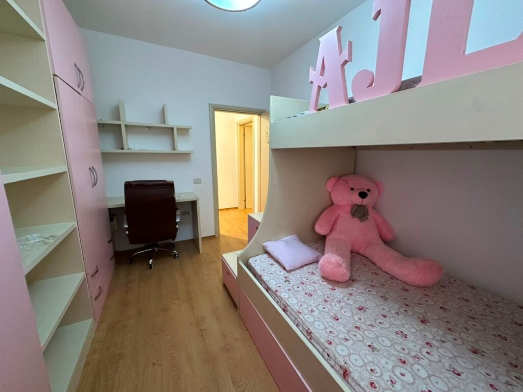Apartament 2+1 per qira ne Fresk.