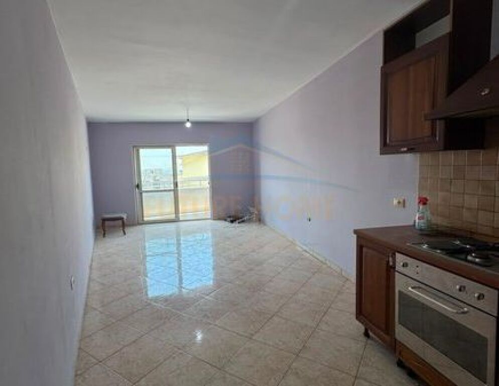 For sale, Apartment 1+1, Shefqet Kuka Street, Fresk