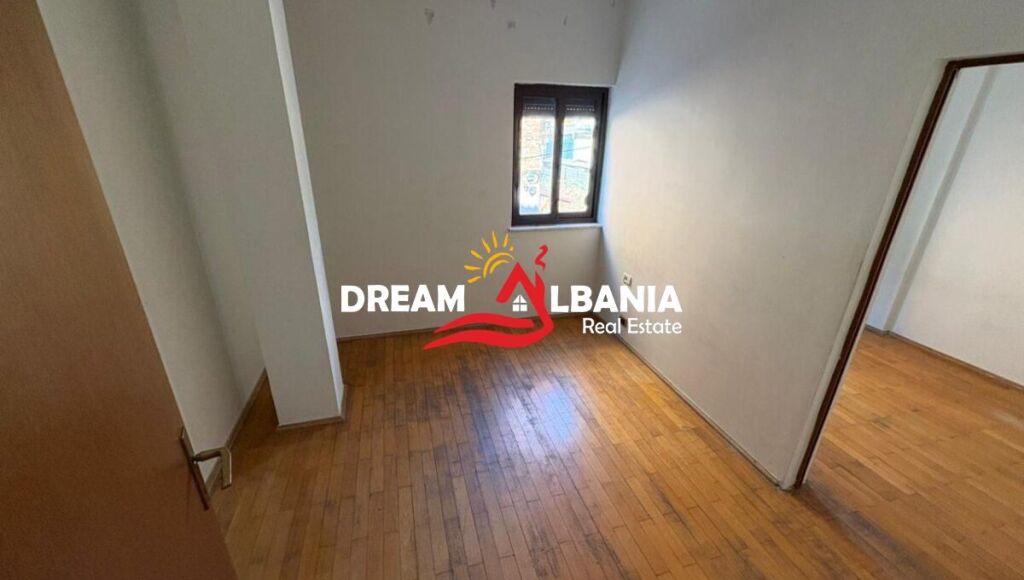 Apartment 2+1 for sale near Venuse in Xhamllik, Tirana  (ID 41212272)