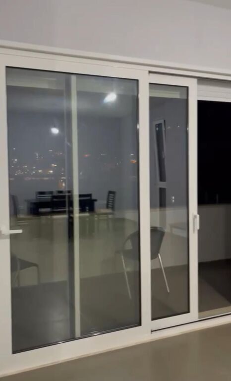 Rent | Apartament 2 + 1+2+Ballkon | Yzberisht | 450 €/month