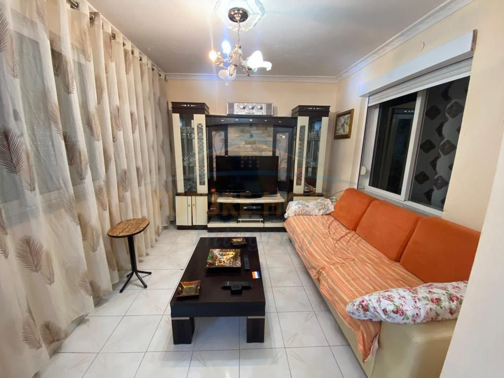 JAP ME QERA APARTAMENT 2+1,RRUGA E ELBASANIT