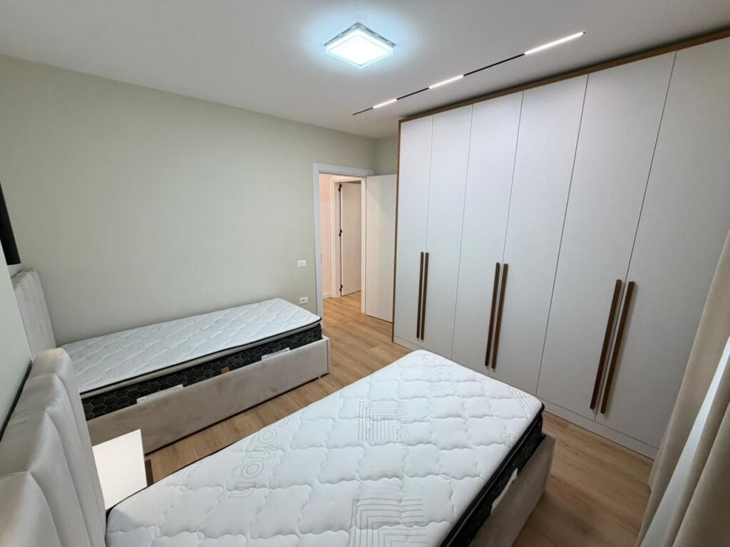 🏡 Apartment 2+1+2 for Sale – Yzberisht, near KMY 💰 Affordable price!  173 million