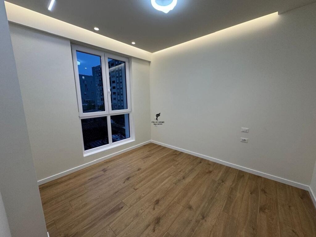 OFFICE FOR RENT 58M2 KOMUNA E PARISIT 85,000 LEKE FH-81295