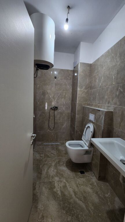 🏡 Jepet me qira apartament 2+1+2 në Don Bosko